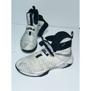 Nike LeBron Soldier Mens Size 11 White 844380-100 Basketball Shoes